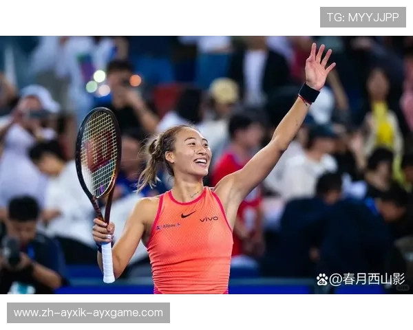 无缘8强郑钦文0-2不敌萨巴伦卡交手记录1胜8负陷劣势 无缘8强郑钦文0-2不敌萨巴伦卡交手记录1胜8负陷劣势